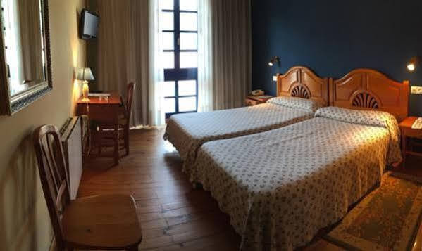 Apartamentos Cuevas Del Mar نويفا دي يانس المظهر الخارجي الصورة