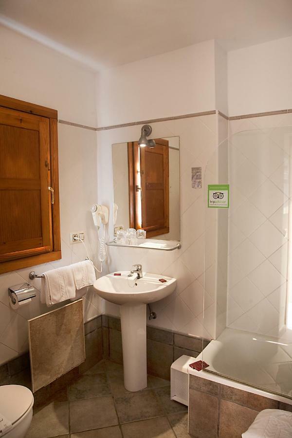 Apartamentos Cuevas Del Mar نويفا دي يانس المظهر الخارجي الصورة